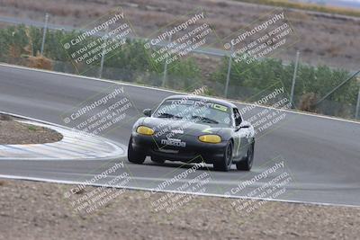 media/Nov-16-2025-CalClub SCCA (Sun) [[2975c16dfc]]/Group 4/Turn 9  and  7/